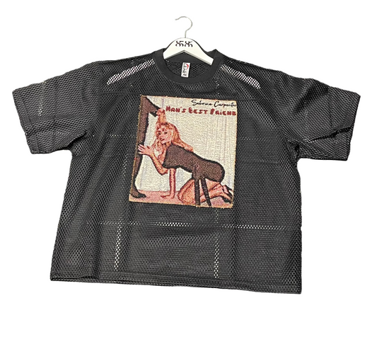 ANGEL GENTLE: Sabrina Carpenter MAND BEST FRIEND JERSEY MESH TAPESTRY TOP