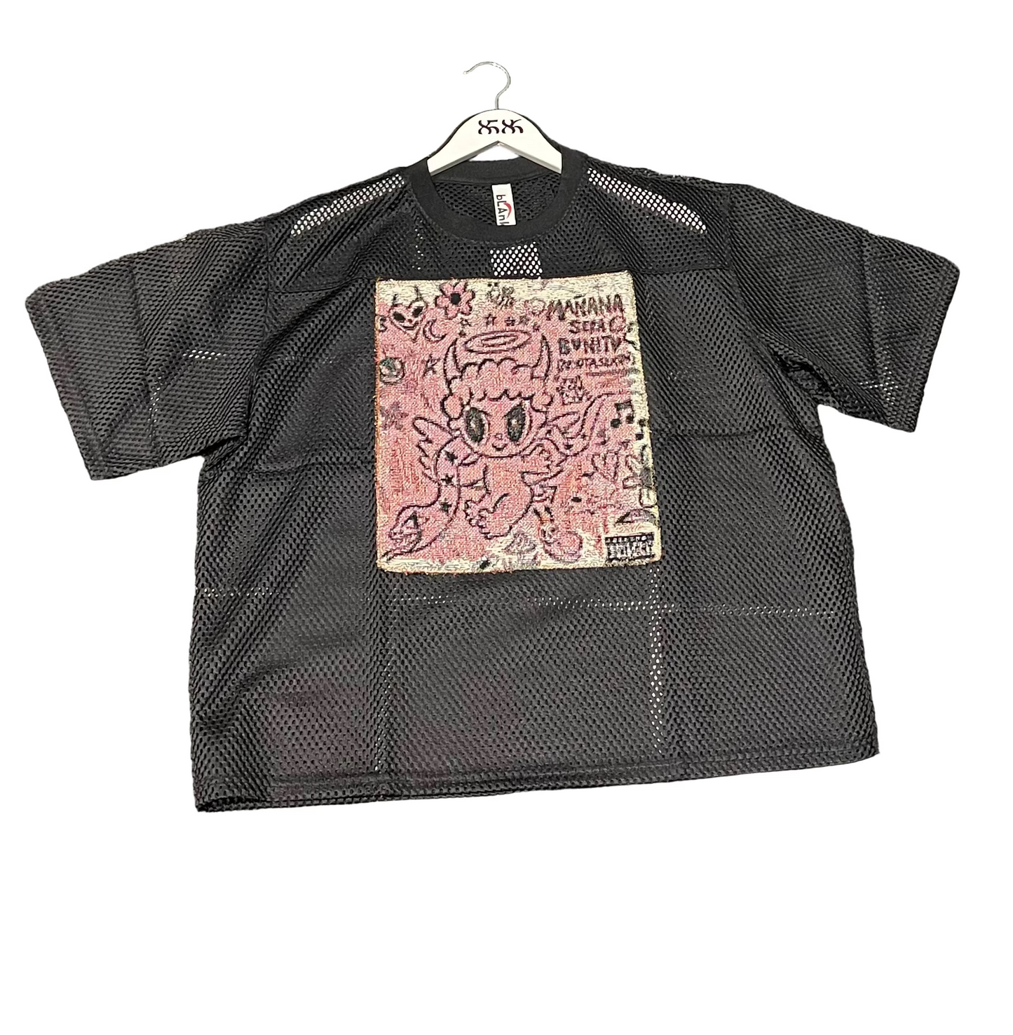 ANGEL GENTLE: KAROL G QLONA JERSEY MESH TAPESTRY TOP