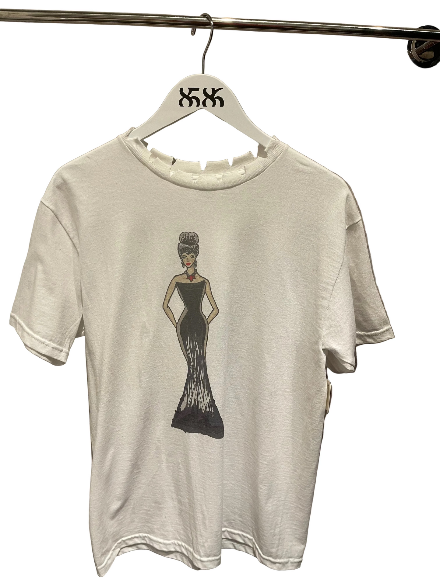 YASAMAN: LUXE LADY TEE