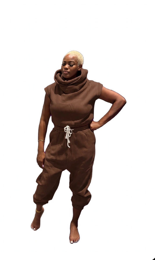 8586: BAGGY CUFFED SWEATPANTS
