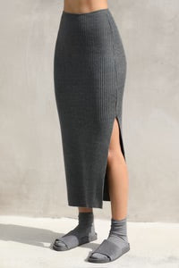 JOAH BROWN: SIDE SLIT MIDI SKIRT