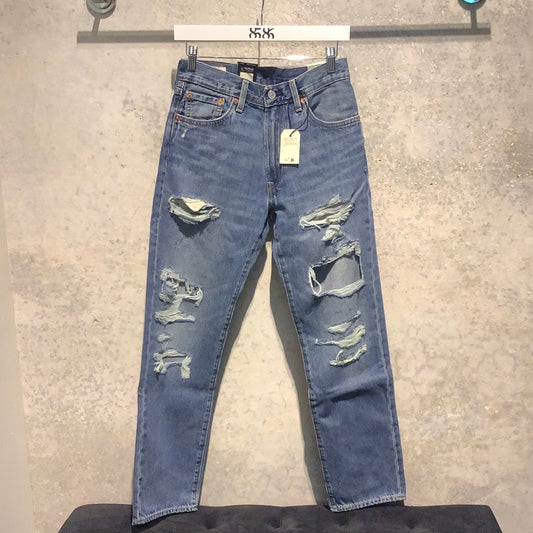 LEVIS PREMIUM: STRAIGHT LEG JEANS