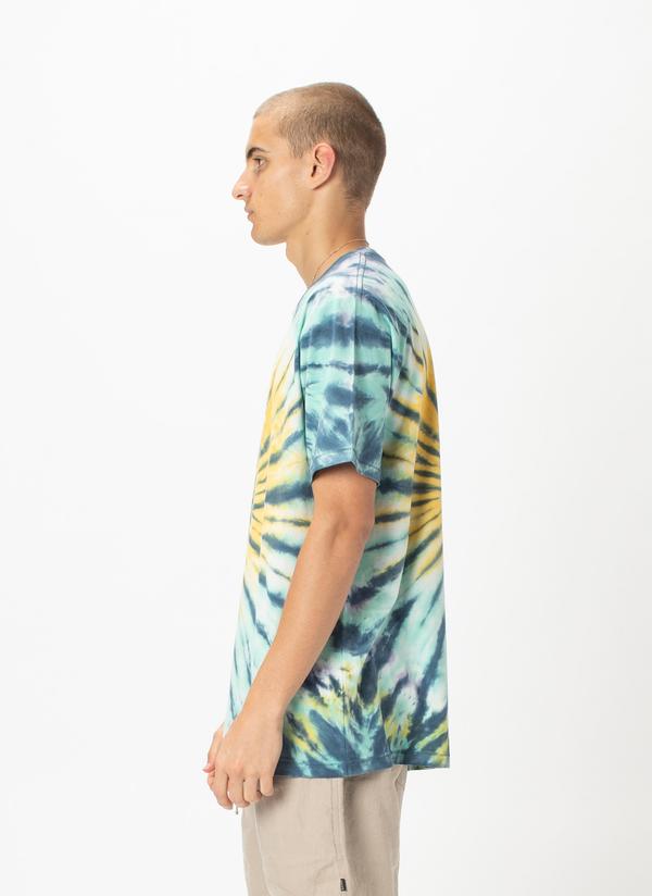 B.COOLS EMBRO TEE SLATE TIE DYE - 8586 (on model side view)