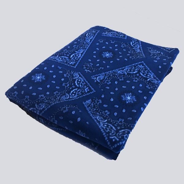 ROCKMOUNT BLUE BANDANA FLEECE BLANKET - 8586