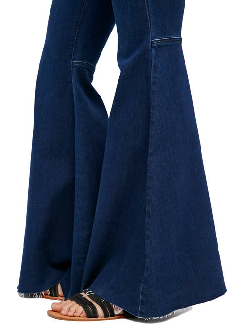 free people women's just float on blue midnight flared jeans - 8586