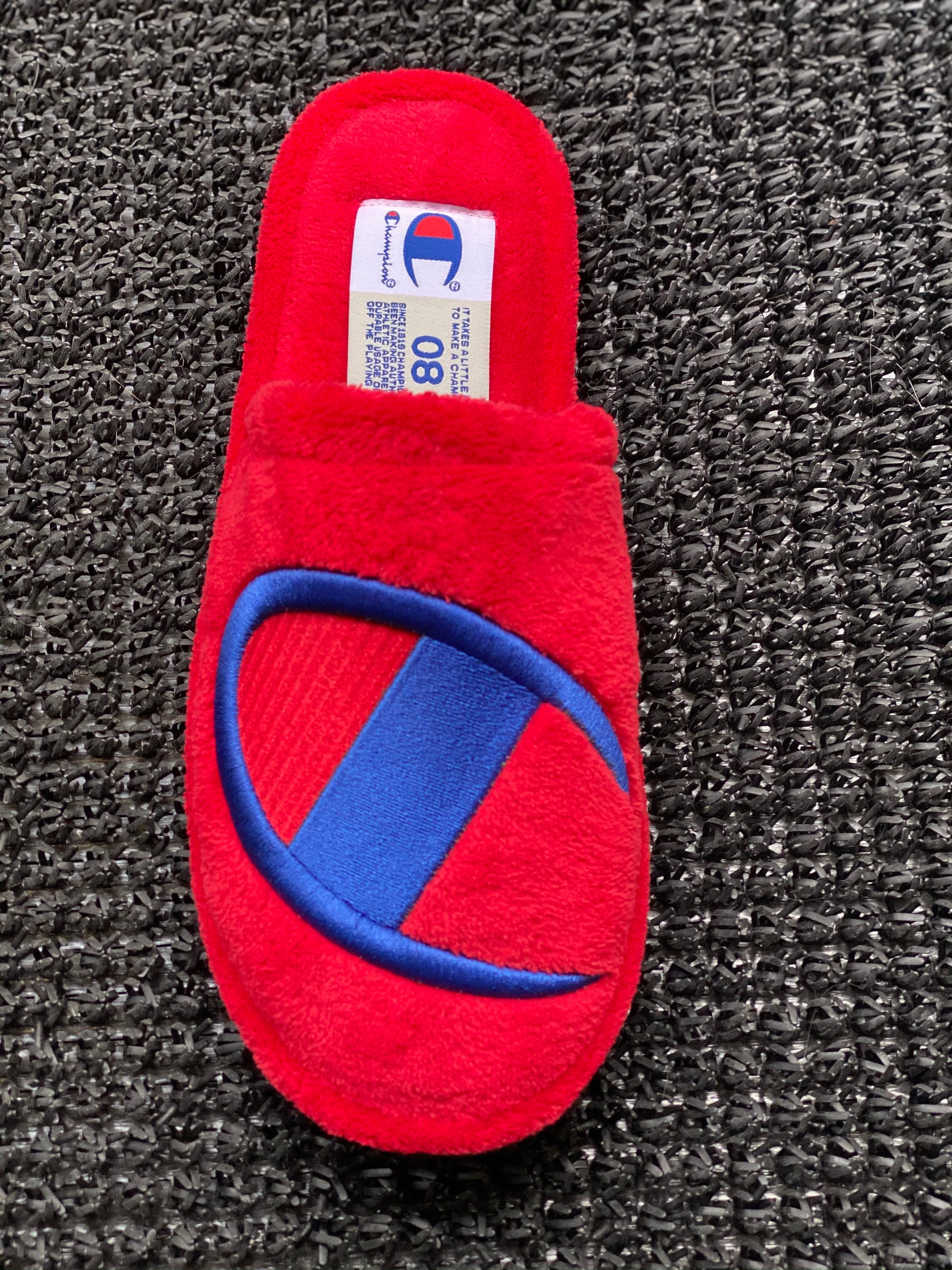 champion the sleepover mens scarlet red slippers slip on shoe - 8586