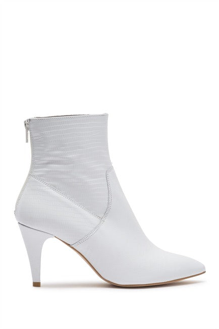FREE PEOPLE WHITE LEATHER BOOTIE - 8586