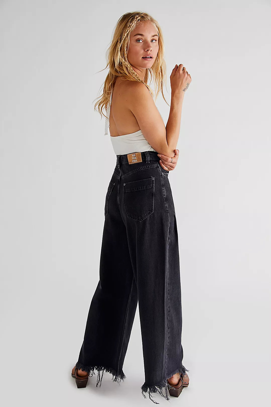 FREE PEOPLE: OLD WEST SLOUCHY WIDE LEG JEAN