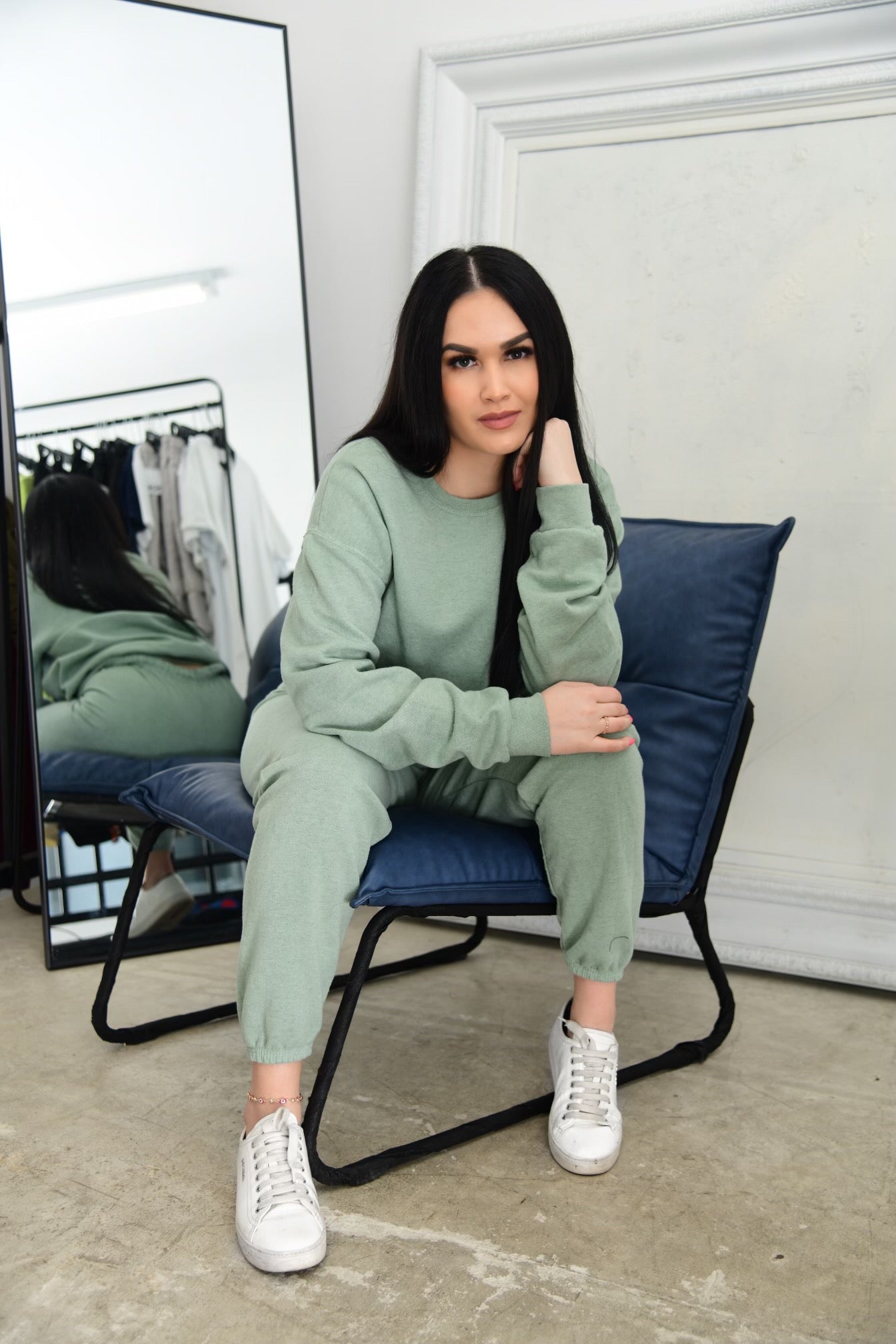 WOMEN's pistachio mint green sweatsuit - 8586
