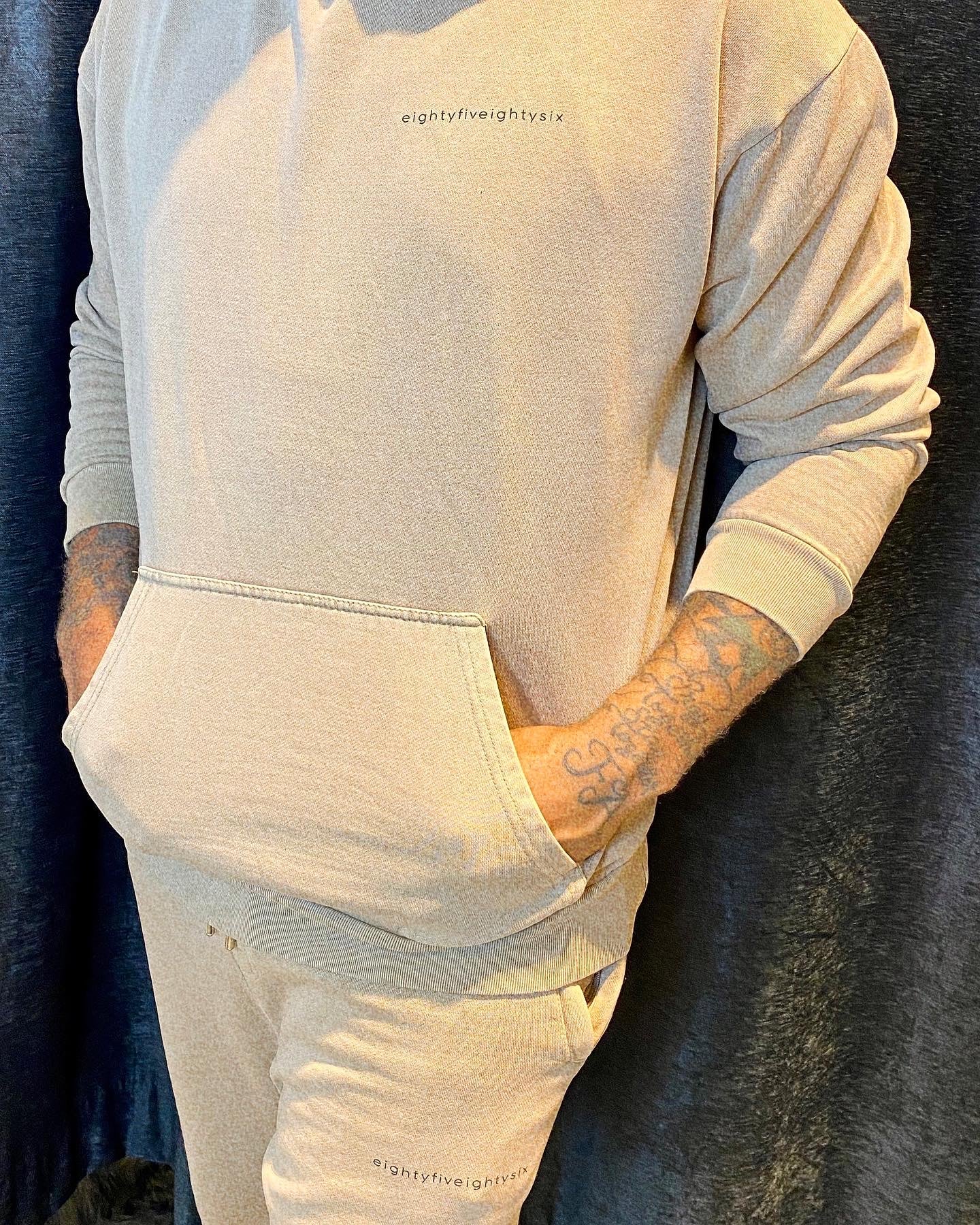 8586 mens logo hoodie - 8586