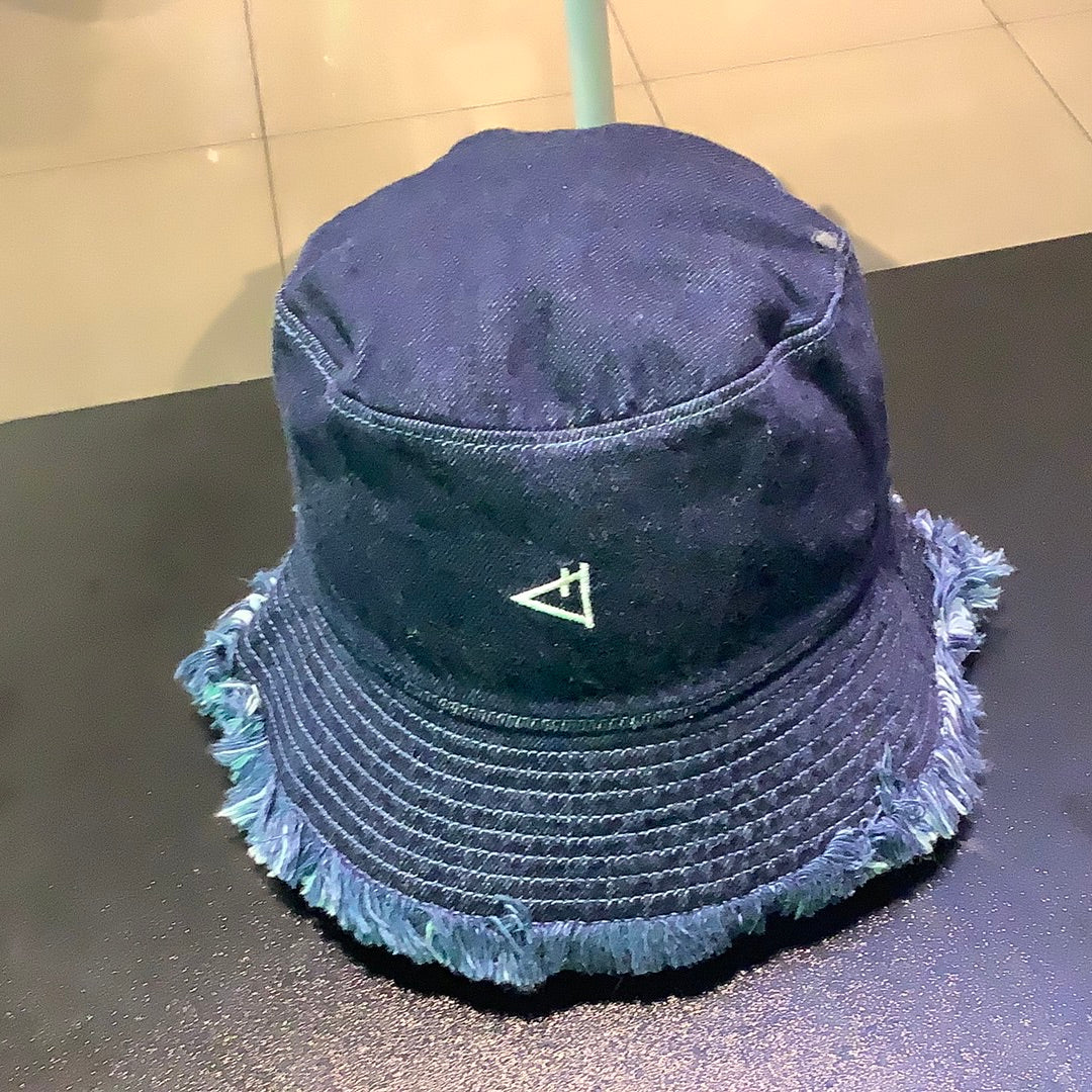 HIDDEN: DENIM BUCKET HAT (dark wash)